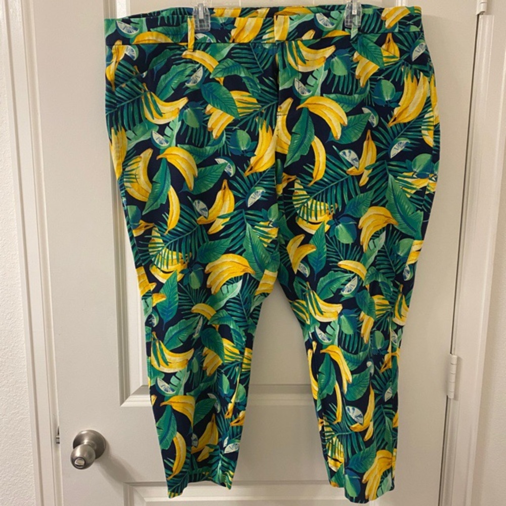 Old Navy Banana Pixie Pants Sz 24